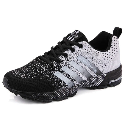 Nuevos zapatos deportivos informales transpirables con superficie de malla voladora para hombres y mujeres, zapatos planos vulcanizados para correr, talla grande 48