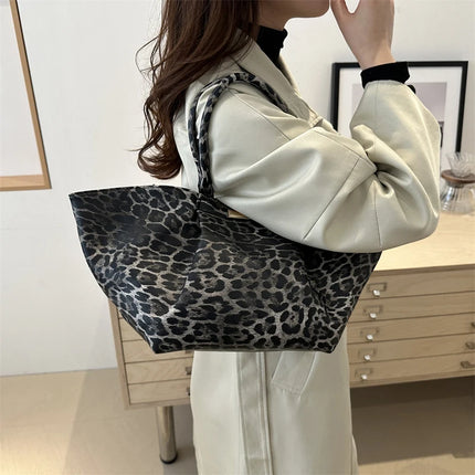 Bolso de mano con alas de leopardo para mujer, bolsa grande de hombro con axila de lujo, tendencia de gran capacidad, ocio, desplazamientos, 2025