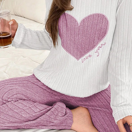 Conjunto de pijama cálido de otoño e invierno para mujer, conjunto bonito informal y cómodo con estampado en forma de corazón, ropa para el hogar, nuevo estilo