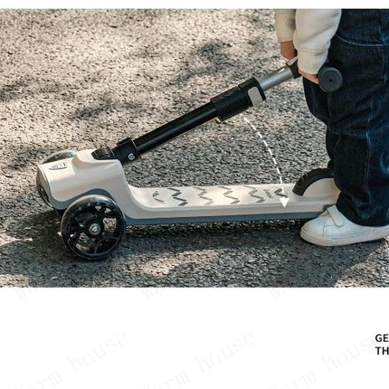 Cochecito de bebé 4 en 1, Scooter, coche yo-yo plegable para bebé de 2 a 7 años, puede sentarse y montar, carrito multifuncional para niños