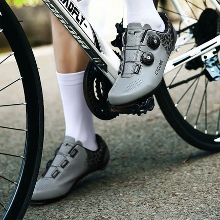 GL zapatos de ciclismo MTB tacos zapatos al aire libre bicicleta de montaña zapato de Pedal plano SPD transpirable velocidad de carreras calzado de bicicleta interior