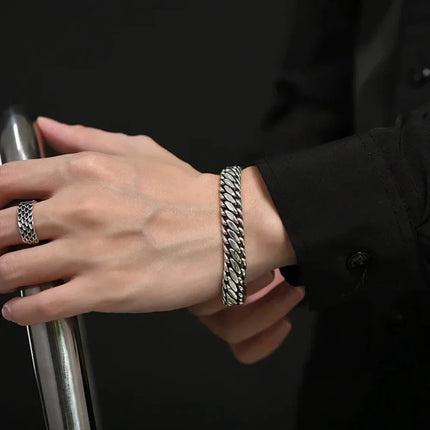 Brazalete Punk Minimalista de Plata Esterlina S925 – Joyería de Lujo Unisex