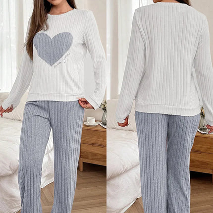 Conjunto de pijama cálido de otoño e invierno para mujer, conjunto bonito informal y cómodo con estampado en forma de corazón, ropa para el hogar, nuevo estilo