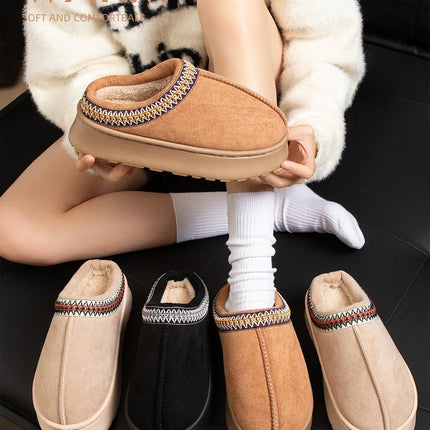 Zapatillas de invierno para mujer, Interior de felpa, antideslizantes, suela gruesa, zapatos de casa cálidos bordados a la moda para mujer