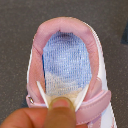 KPop Demon Hunters zapatillas de deporte informales para niños, zapatos deportivos para niñas, zapatos para correr de baloncesto para estudiantes de dibujos animados, zapatos de tenis para niños, regalos