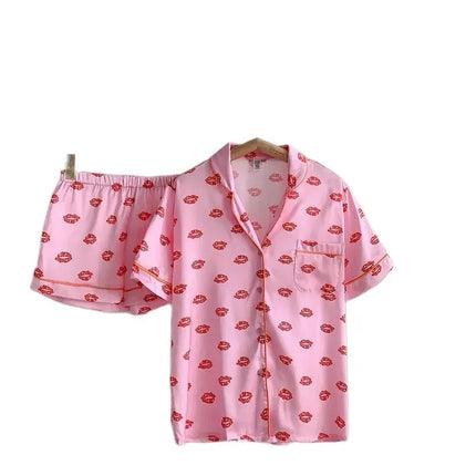 Conjunto de pijama de satén con estampado de labios para mujer, ropa de dormir suave de 2 piezas, Top de manga corta con pantalones cortos, ropa de salón rosa ligera para