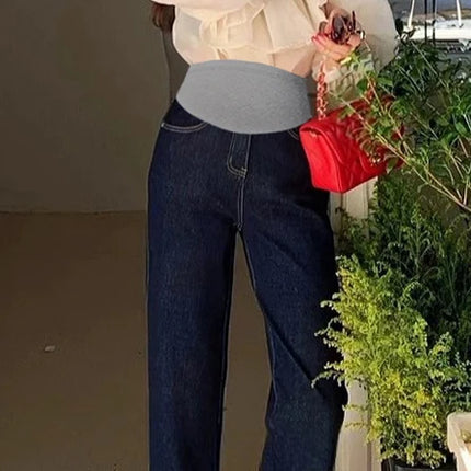 Nuevo artículo novedoso de moda coreana, pantalones vaqueros recortados elásticos de maternidad de mezclilla azul profundo, pantalones de verano y otoño para mujeres embarazadas