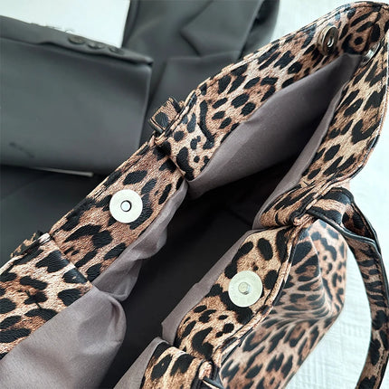 Bolso de mano con alas de leopardo para mujer, bolsa grande de hombro con axila de lujo, tendencia de gran capacidad, ocio, desplazamientos, 2025