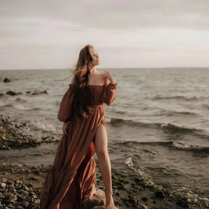 Vestido de sesión de fotos de maternidad: vestido sexy con hombros descubiertos, mangas abullonadas juguetonas y ropa con abertura para piernas para fotografía de mujeres embarazadas